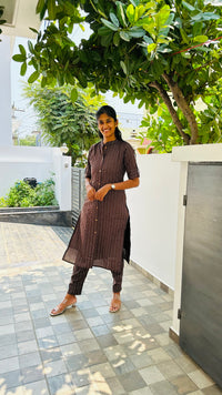 Zari Bloom Brown Kurti Set