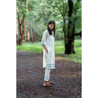 Himalayan Grace Kurti Set