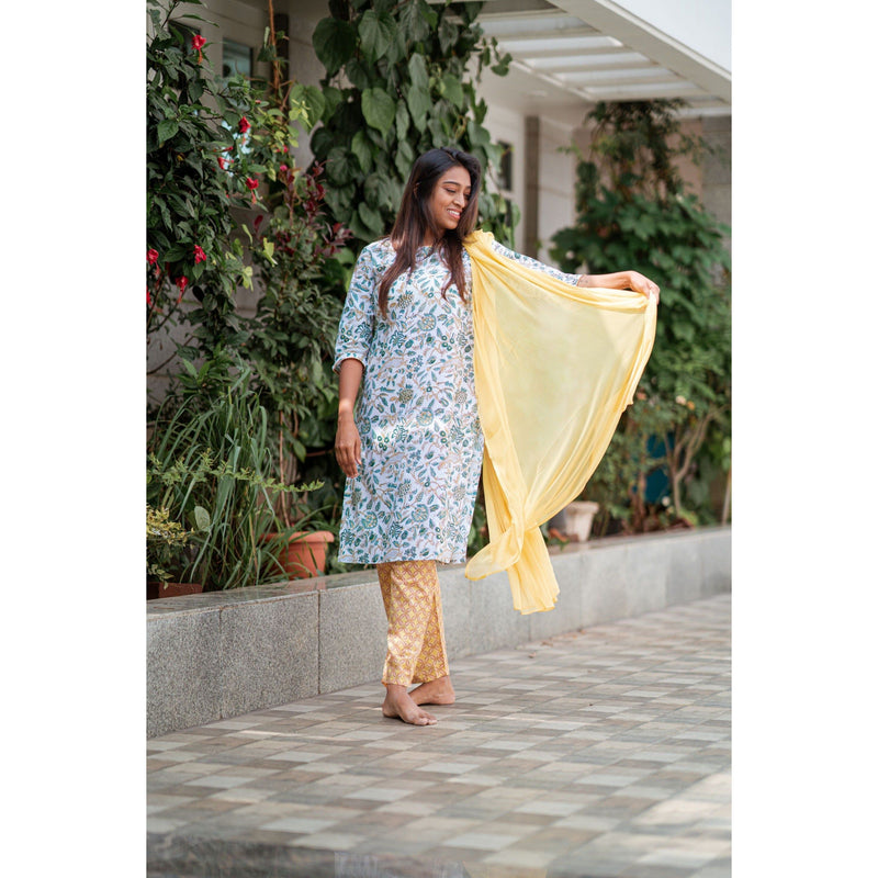 Marigold Bloom Kurti Set