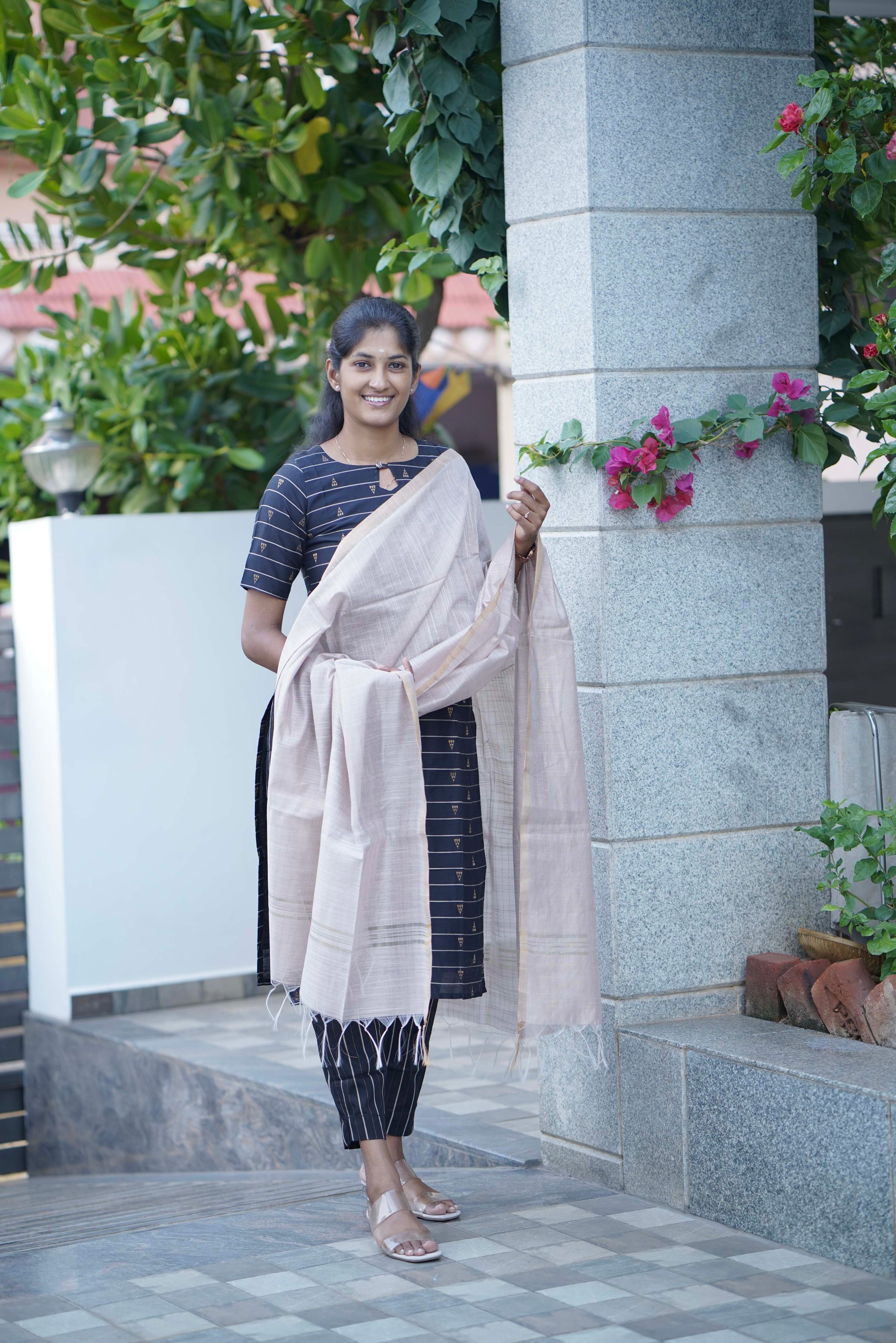 Royal Raw Silk Kurti Set