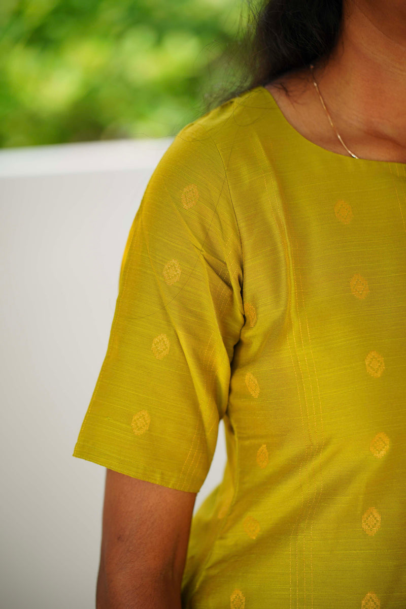 Green Raw silk Top and Dupatta