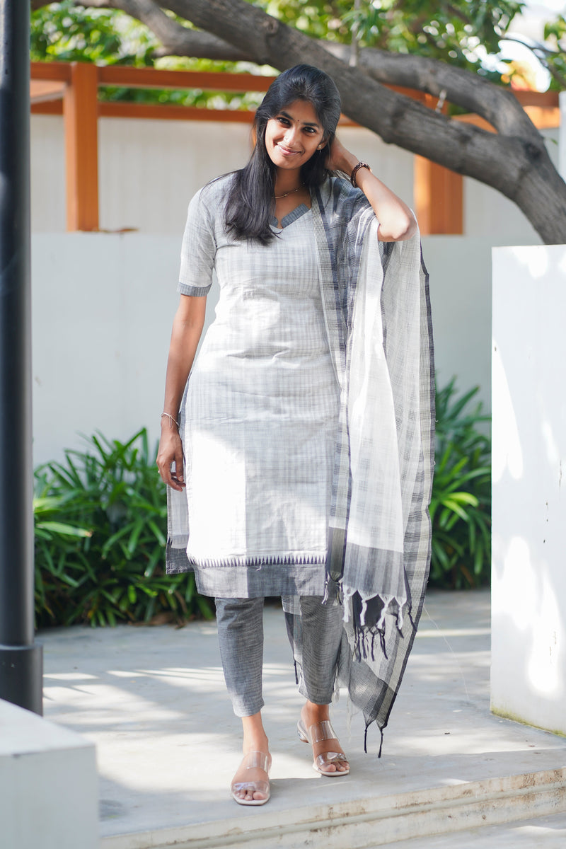 Woven Elegance Kurti Set